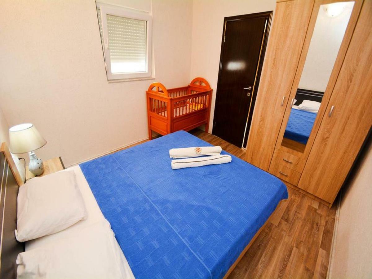 Apartments Bella Di Boka Тиват Екстериор снимка